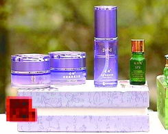 中国部分化妆品汞超标6万倍 消费者中毒患肾病