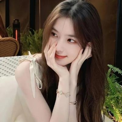 福尔摩斯小姐
